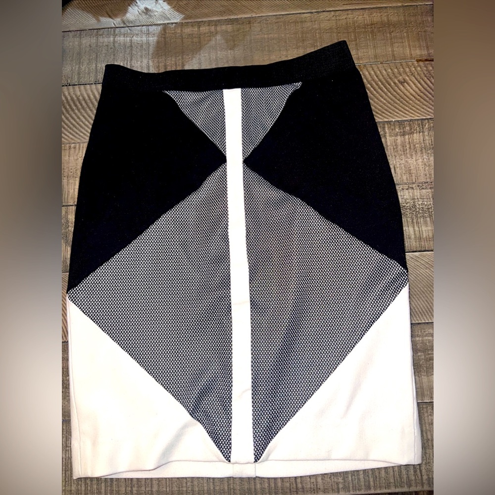 ANN TAYOLR PENCIL BLACK CREAM STRETCH SKIRT SIZE 0